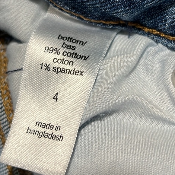 Maurices Blue Distressed Denim Mini Skirt. Size 4 - Picture 10 of 10